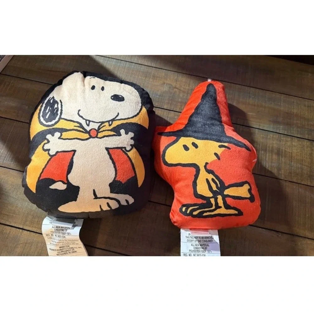 Peanuts Halloween Plush Pillow Set Snoopy Vampire Woodstock Witch 2pc Decor